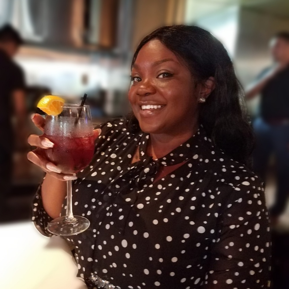 Meet your Posher, Shemika